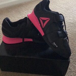 Barbells for Boobs Reebok lifting shoes